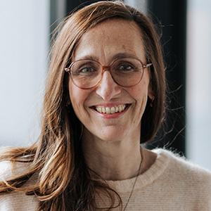 Headshot of Anne-Claire Pache