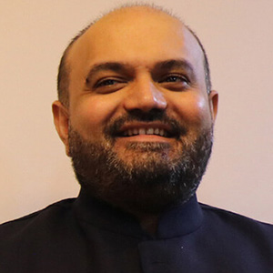 Headshot of Maharshi Vaishnav