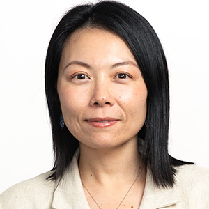 Headshot of Ruth Gao