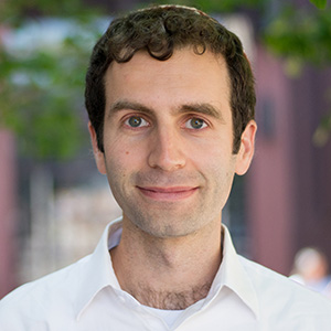 alt=