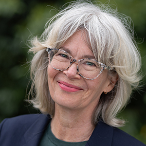 headshot of gail whiteman