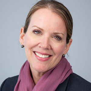 Headshot of Laurie Henneborn