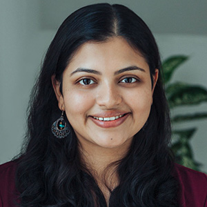headshot of meena das