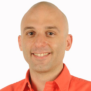 headshot of nicholas andreou