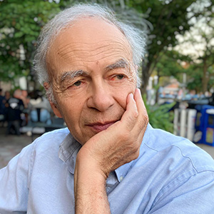headshot of peter singer