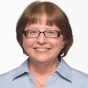 headshot of sandy buchanan