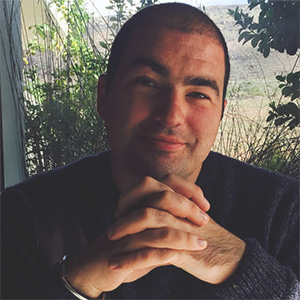 headshot of stuart campo