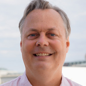 headshot of tyson slocum