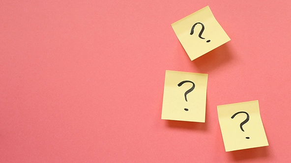 sticky notes with question marks