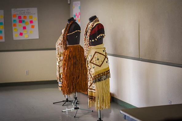 Traditional Native American dress on mannequins